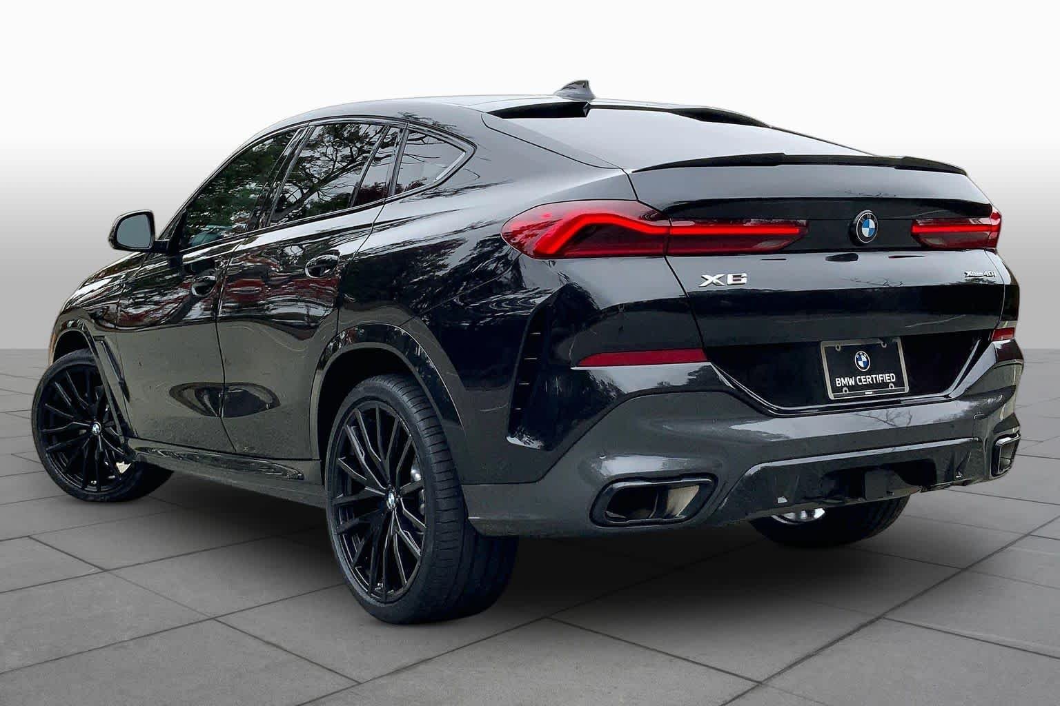 Used 2023 Black Sapphire Metallic BMW xDrive40i image 11