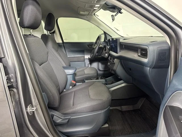Used 2025 Gray Ford XL image 4