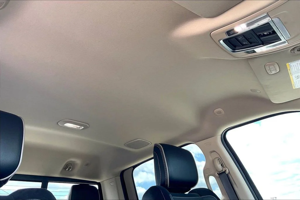Used 2022 Red Ram Laramie image 28