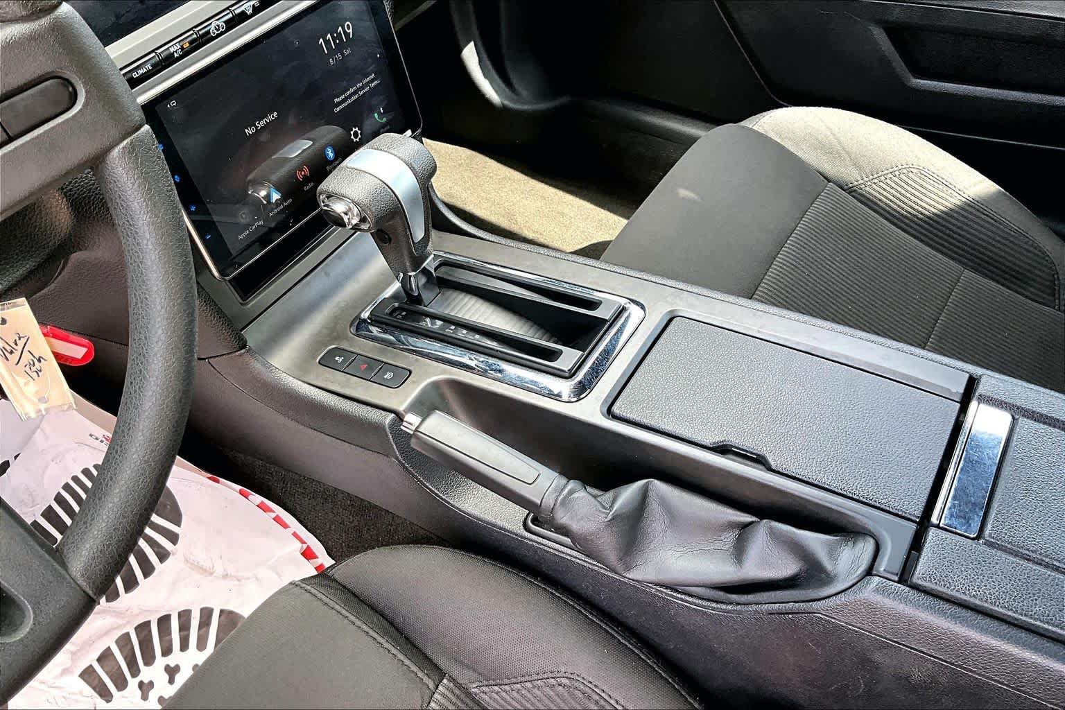 Used 2012 Kona Blue Metallic Ford V6 image 17