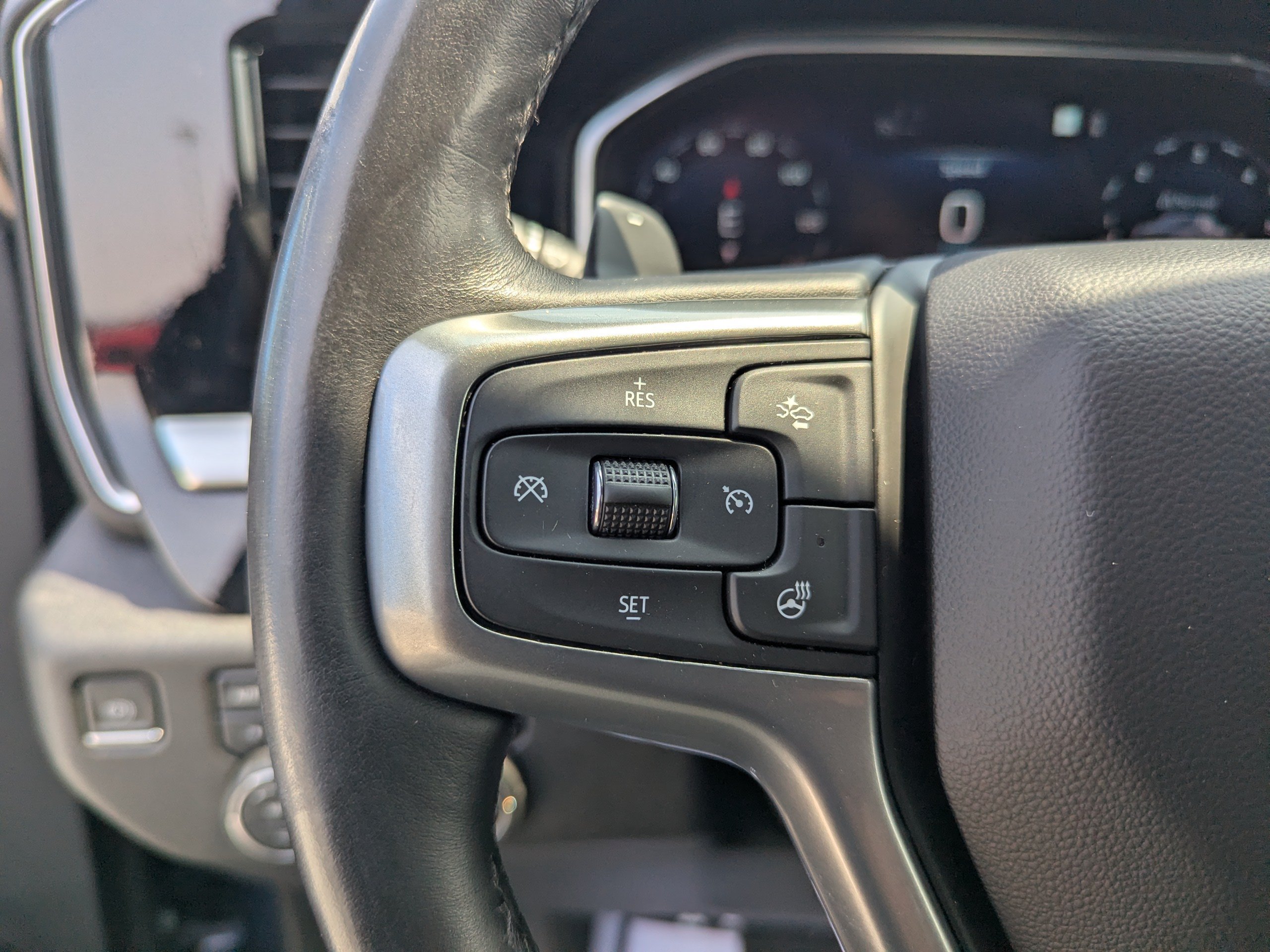 2022 Chevrolet Silverado 1500 RST - Photo 15