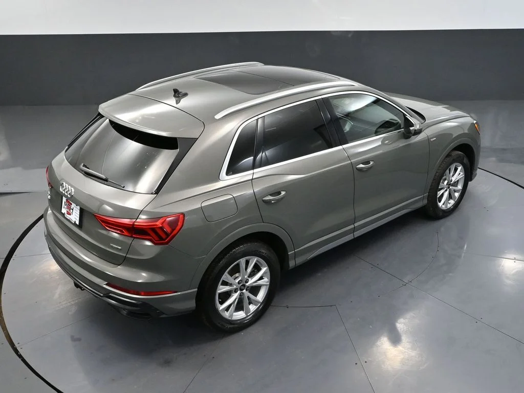 Used 2022 Gray Audi Premium image 54