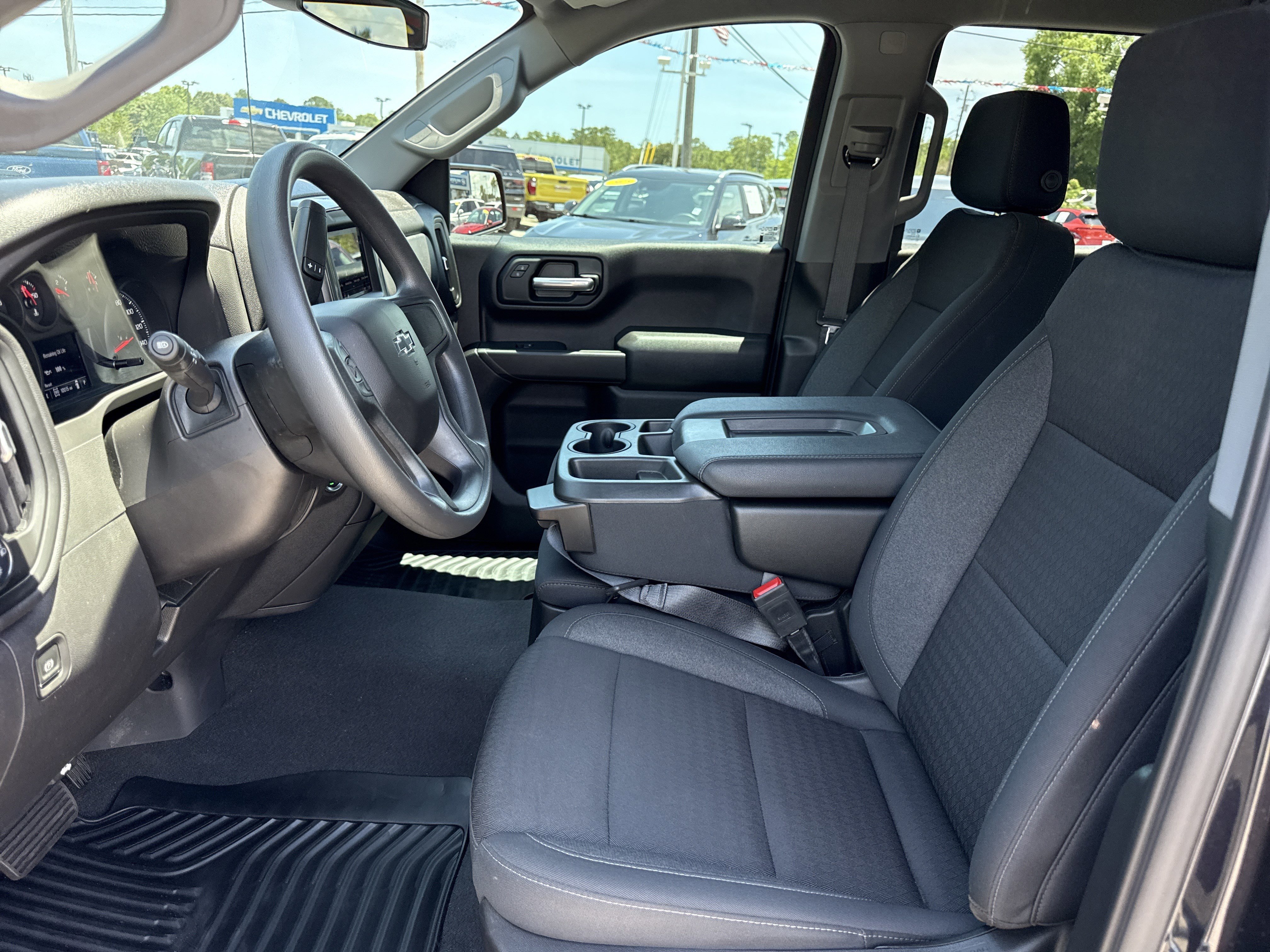 2024 Chevrolet Silverado 1500 Custom - Photo 11