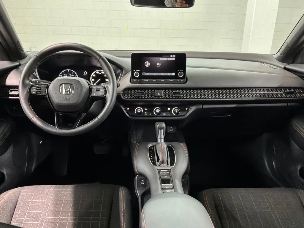 Used 2025 Crystal Black Pearl Honda Sport image 6