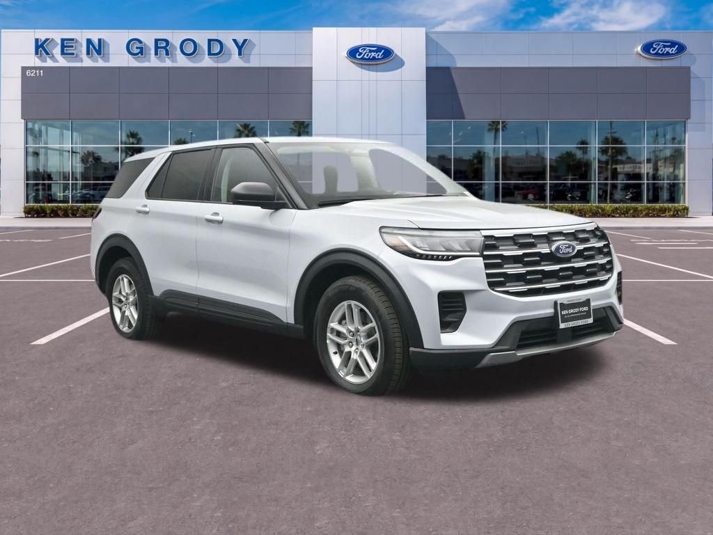 2026 Ford Explorer's photo