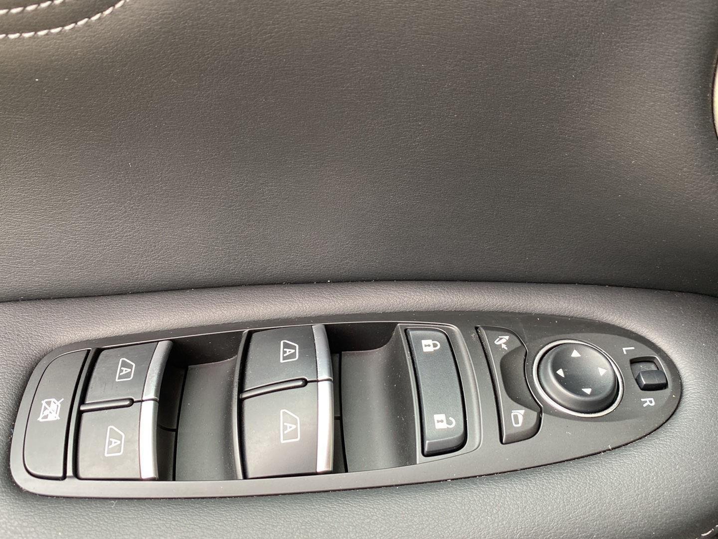 Used 2023 Slate Gray INFINITI SENSORY image 28