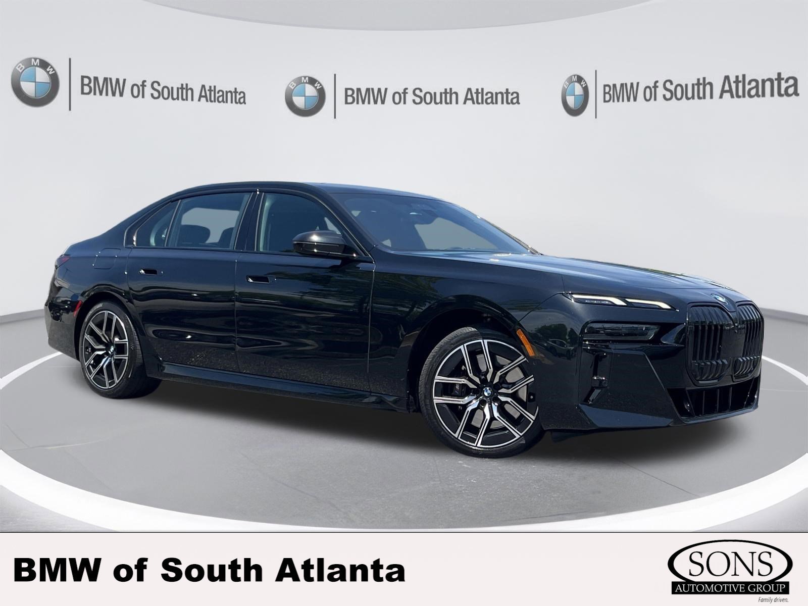 2023 BMW 7 Series 740i's photo
