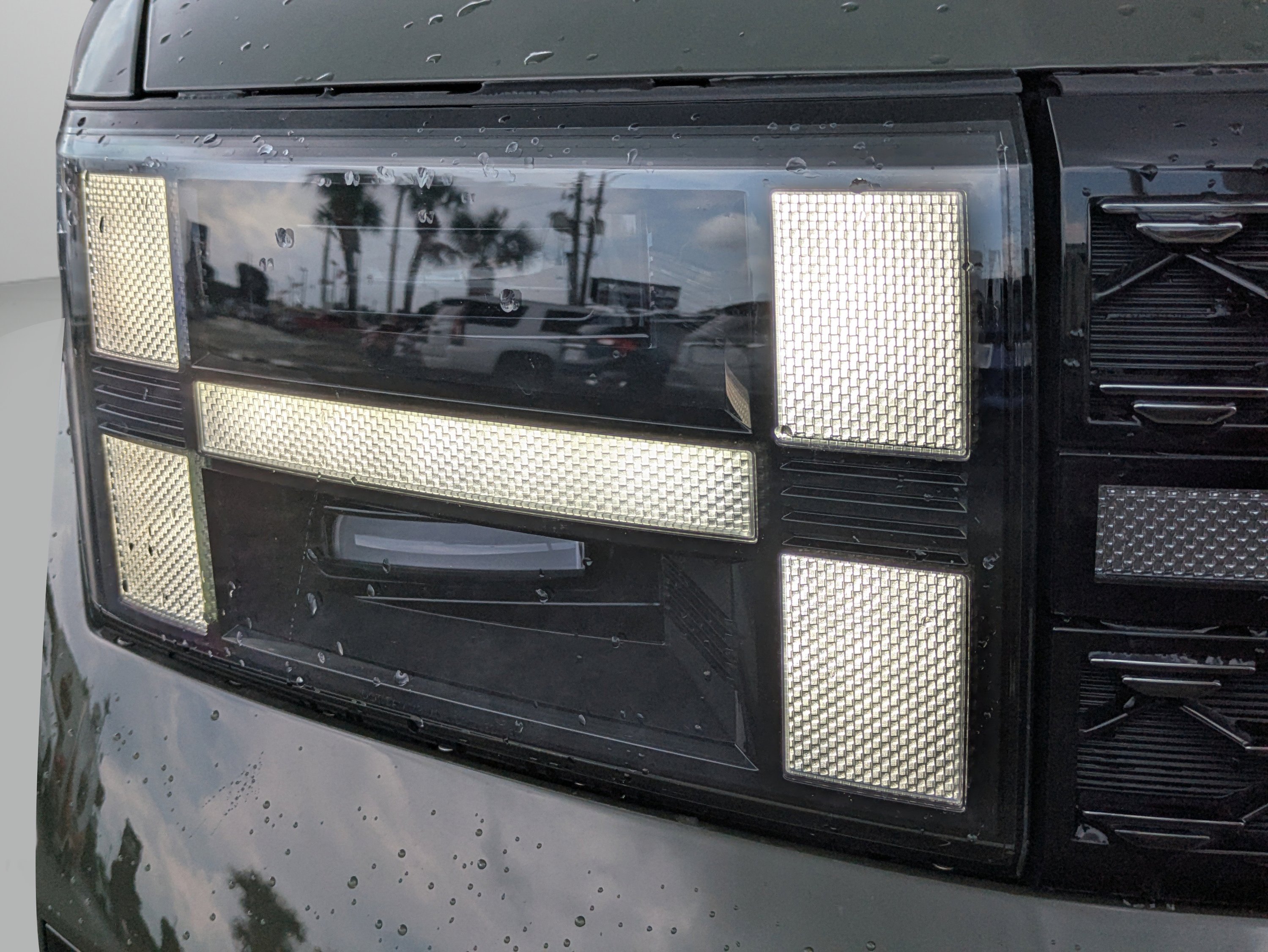 Used 2024 Rockwood Green Hyundai Calligraphy image 27