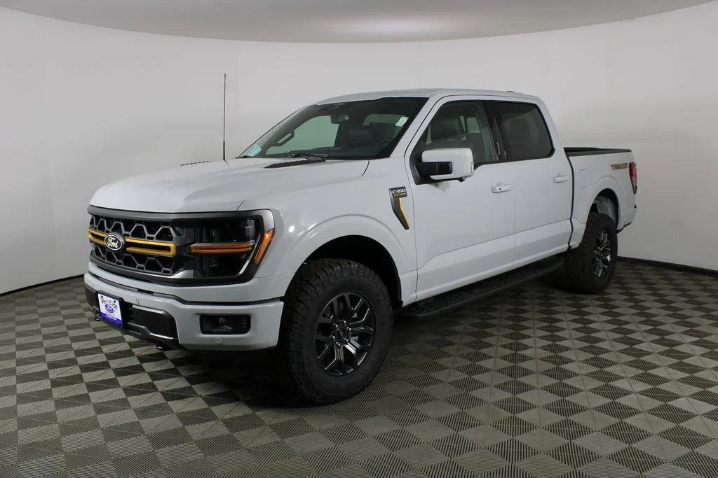 New 2026 White Ford Tremor image 3