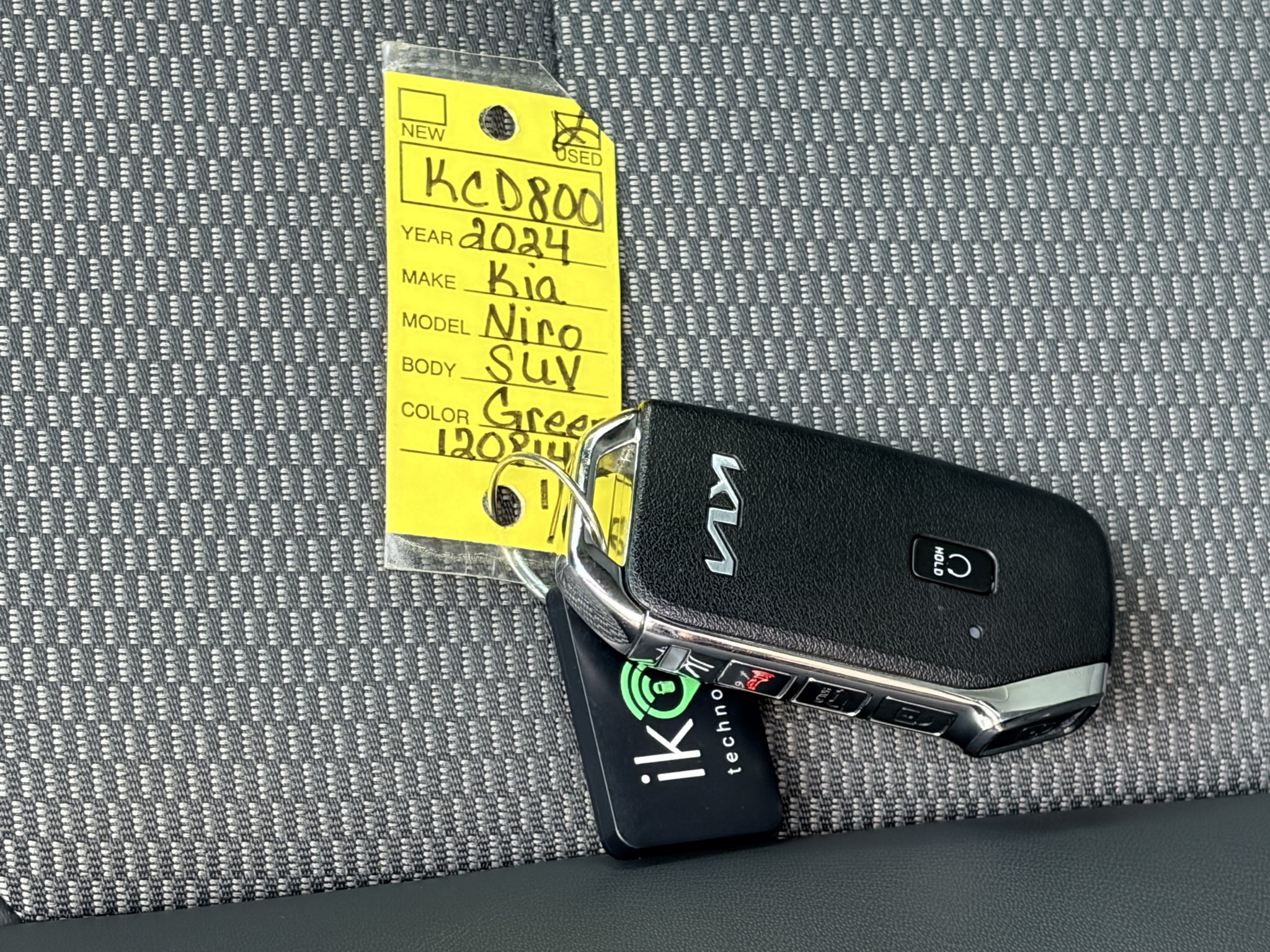 Used 2024 Cityscape Green Kia Wind image 36
