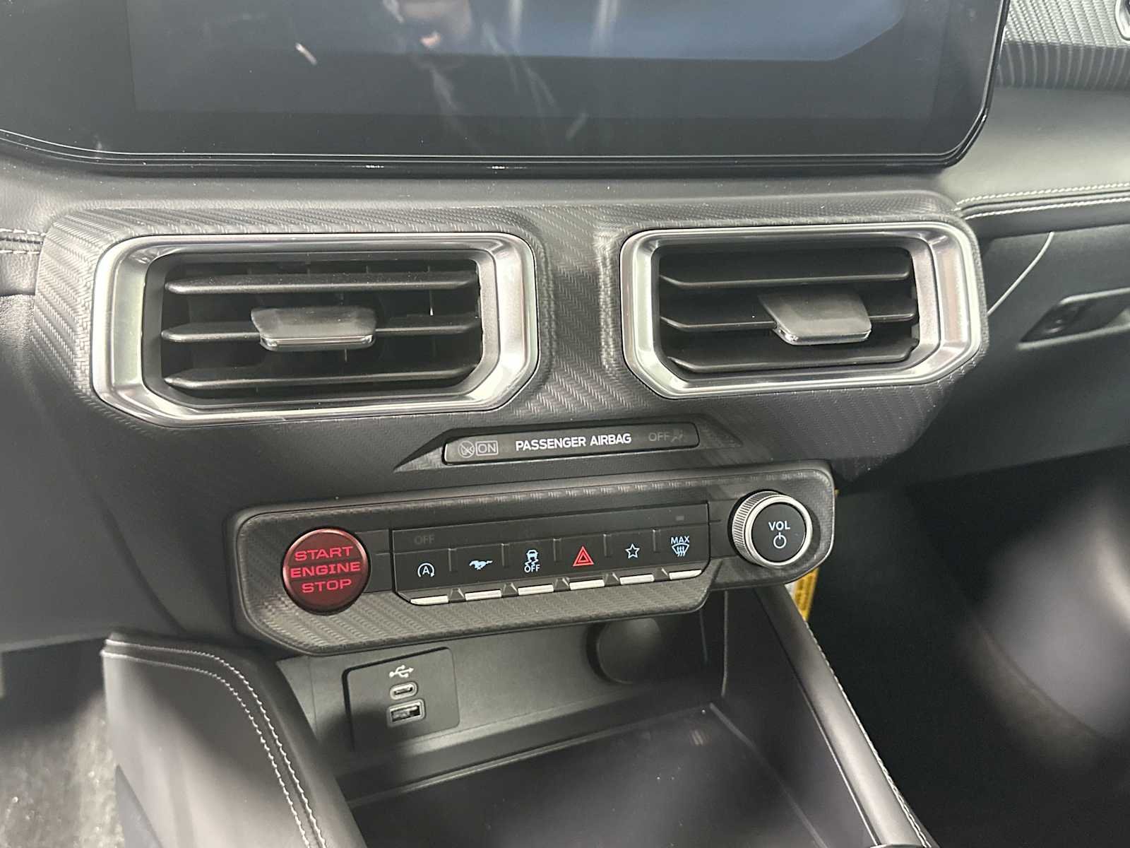 2025 Ford Mustang GT Premium Fastback - Photo 23