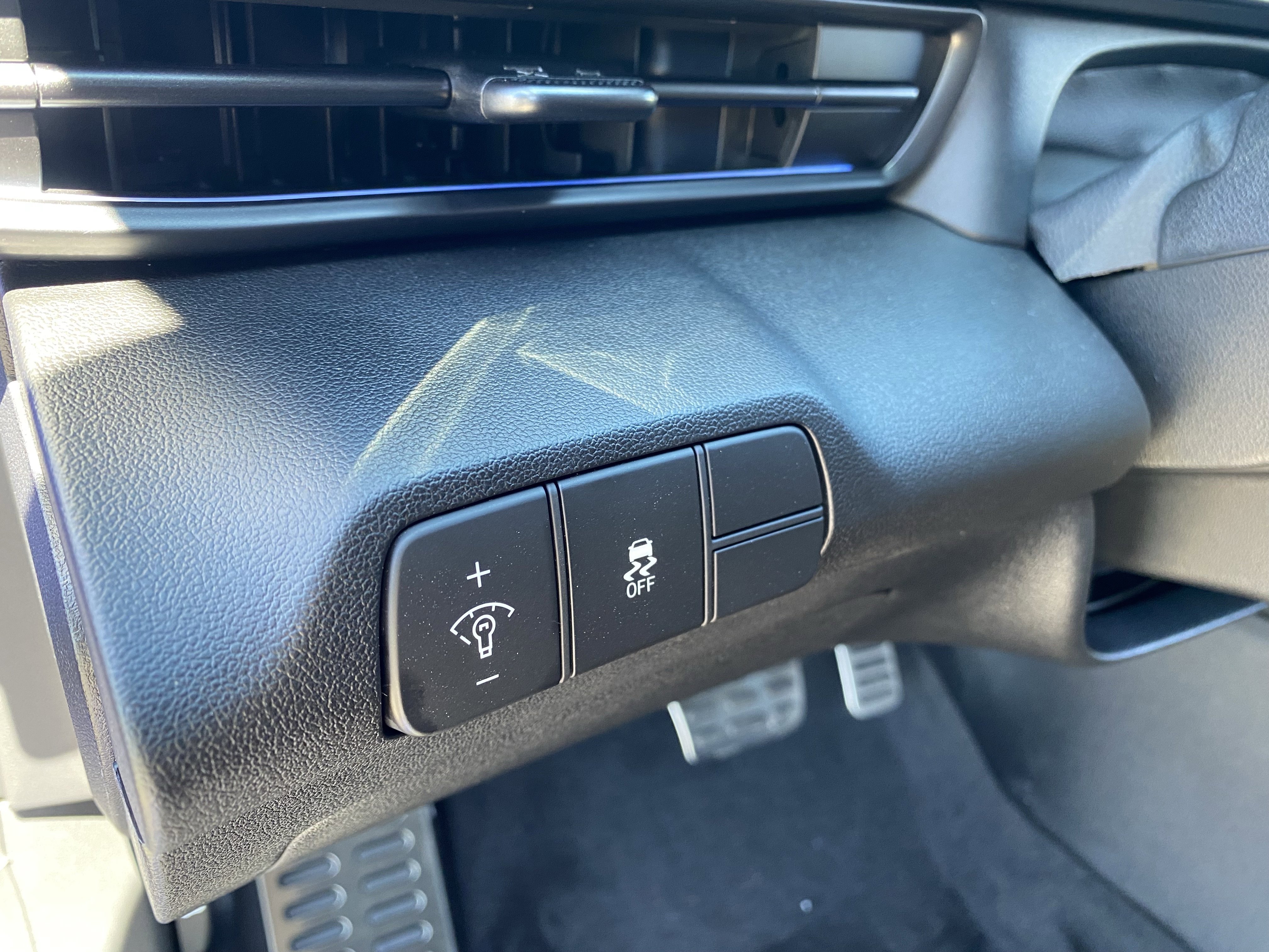 2025 Hyundai Elantra N Line - Photo 20