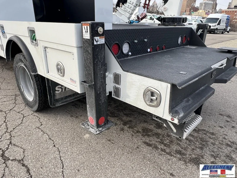 New 2026 Oxford White Ford F-600® XL image 11