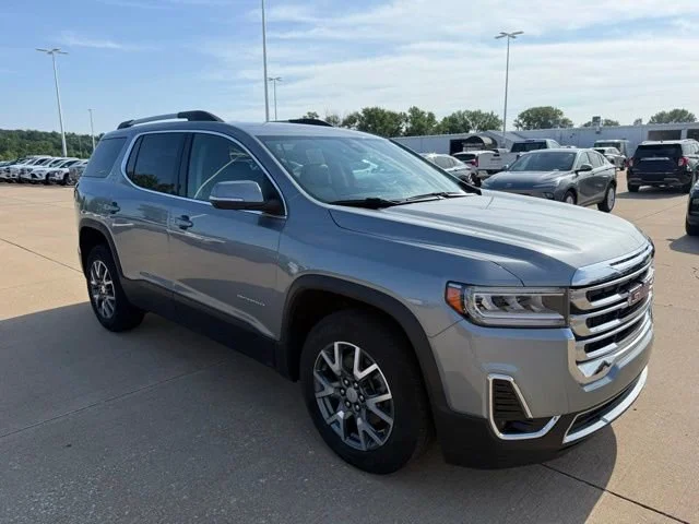 Used 2023 Sterling Metallic GMC SLT image 1