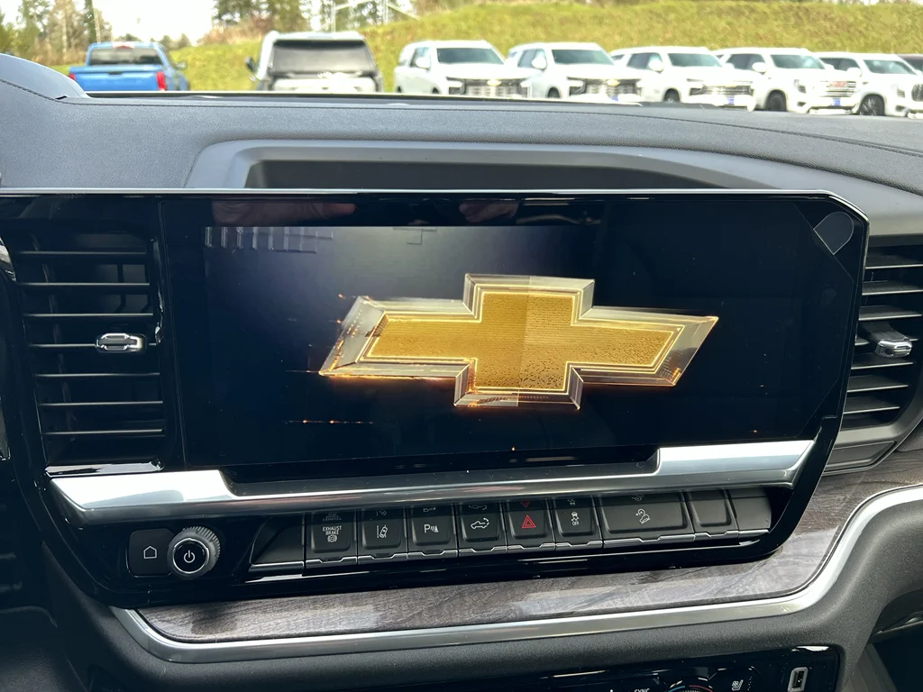 2026 Chevrolet Silverado 2500 HD LTZ - Photo 17