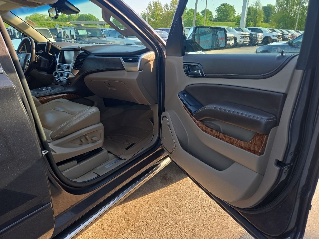 Used 2018 Gray Chevrolet Premier image 75