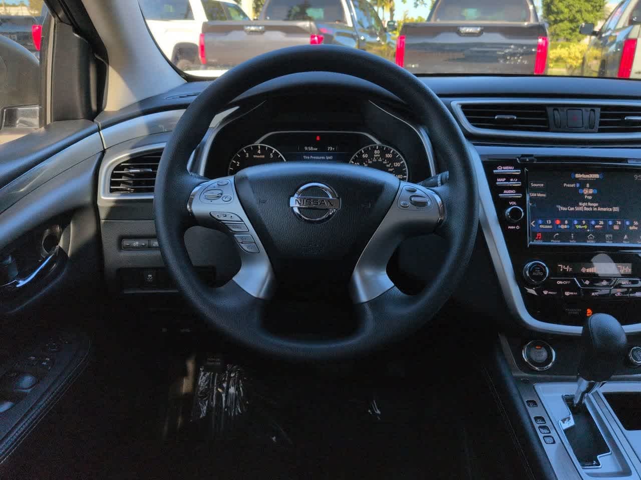 Used 2018 White Nissan S image 15