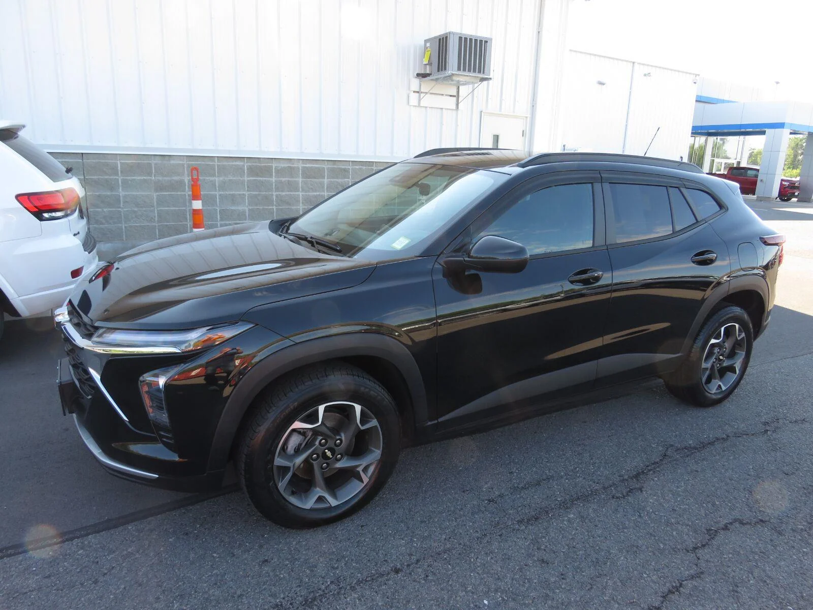 Used 2024 Mosaic Black Metallic Chevrolet LT image 11