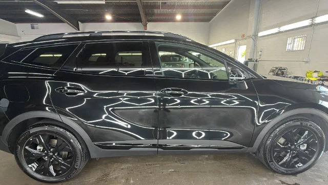 Certified Used 2025 Black Kia X-Line Prestige image 6
