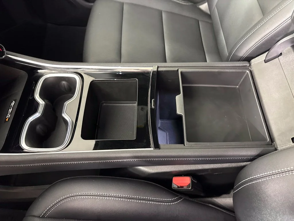 Used 2025 Gray Chevrolet LT image 31