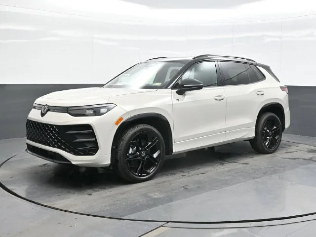 2027 Volkswagen Tiguan Comfortline R-Line Black Edition