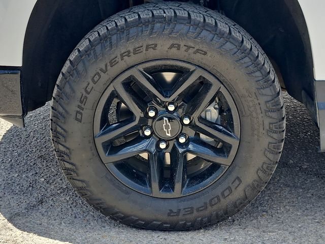 Used 2024 White Chevrolet LT Trail Boss image 9