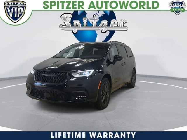 2026 Chrysler Pacifica Limited - Photo 4