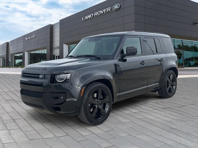 2026 Land Rover Defender 110 X-Dynamic SE P400's photo