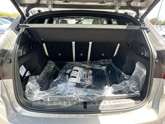 New 2026 Silver BMW xDrive28i image 18