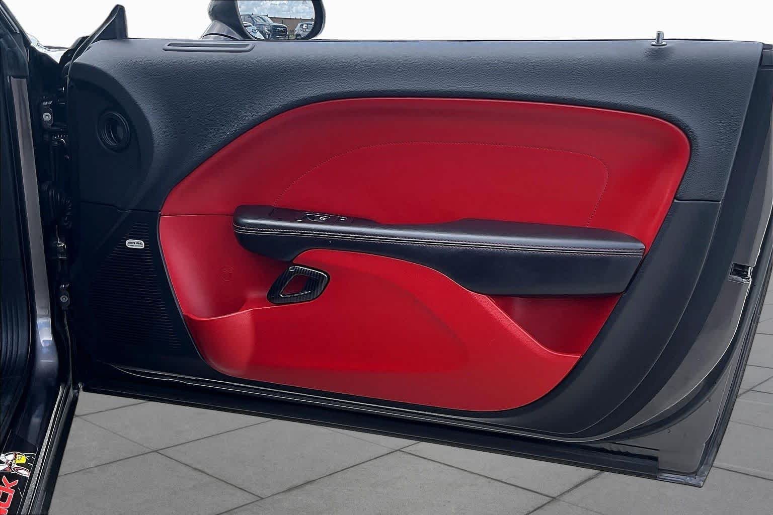 Used 2019 Granite Pearlcoat Dodge R/T Scat Pack image 19