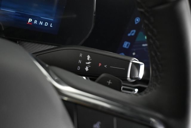 New 2027 Mosaic Black Metallic Chevrolet LT image 35