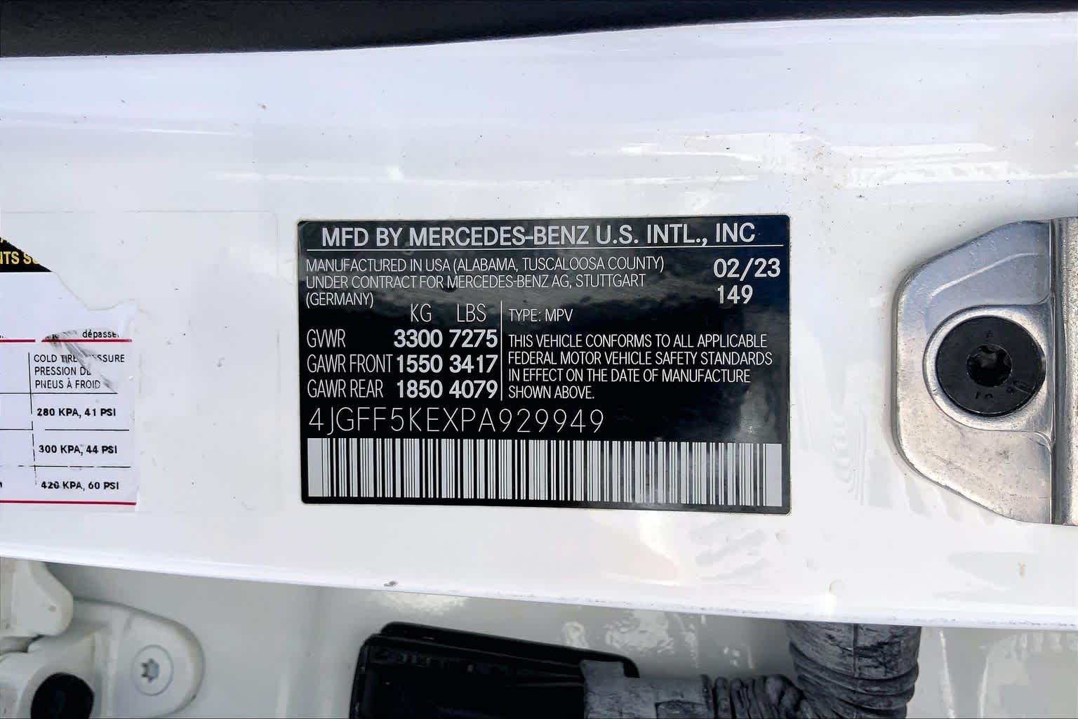 Used 2023 Polar White Mercedes-Benz GLS 450 image 36