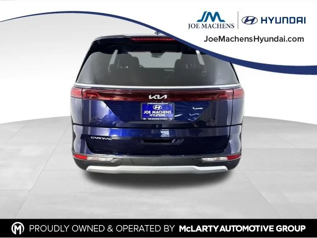 Used 2023 Blue Kia LX Seat Package image 7