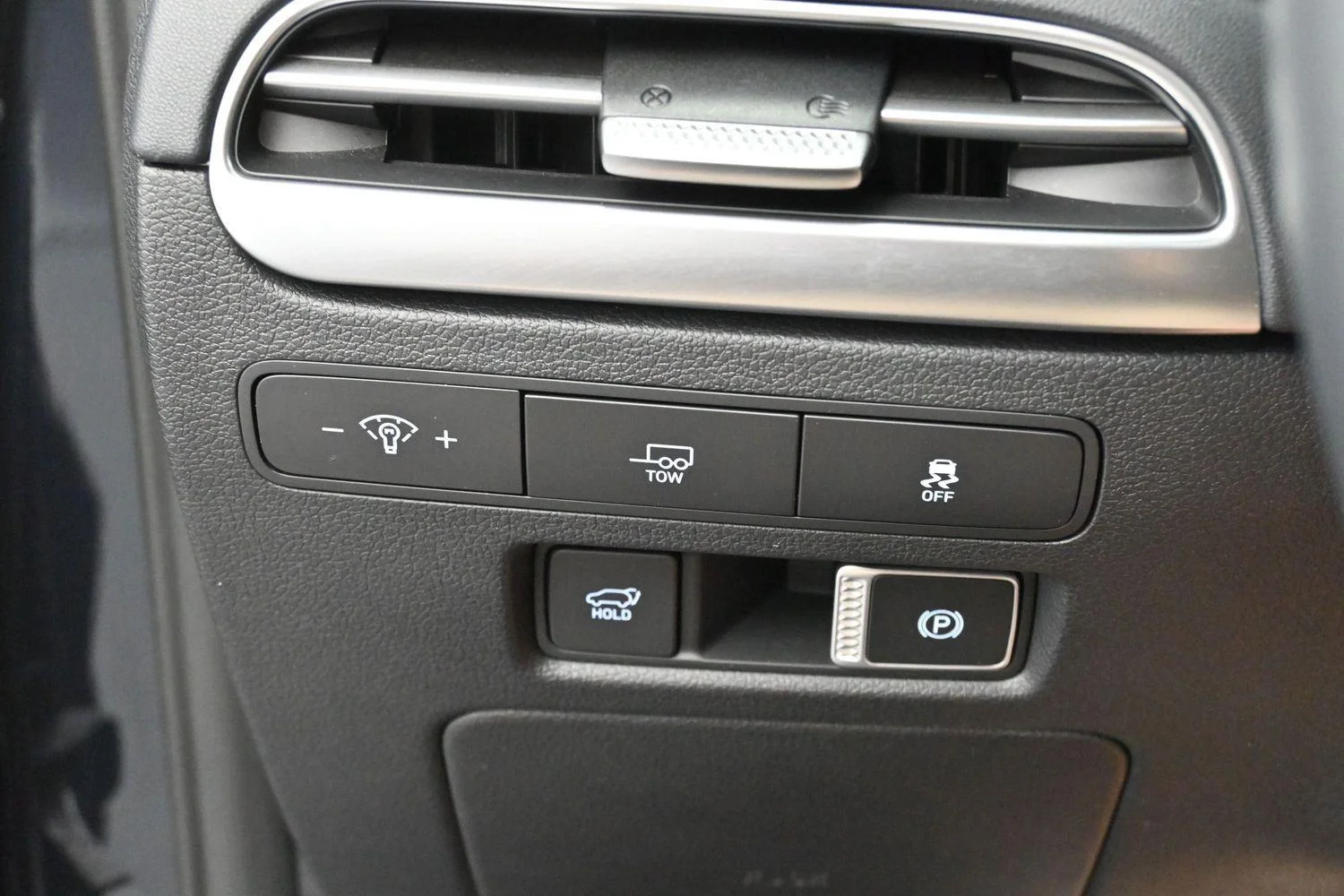 Used 2023 Moonlight Cloud Hyundai SEL image 26