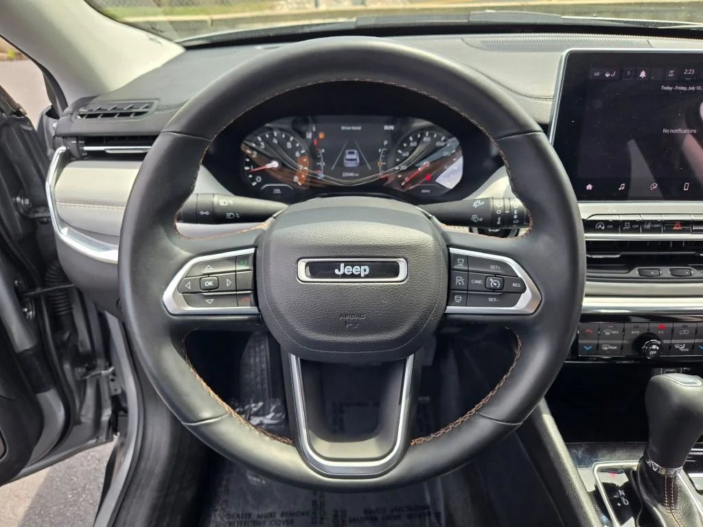 Used 2022 Billet Silver Metallic Jeep Limited image 31