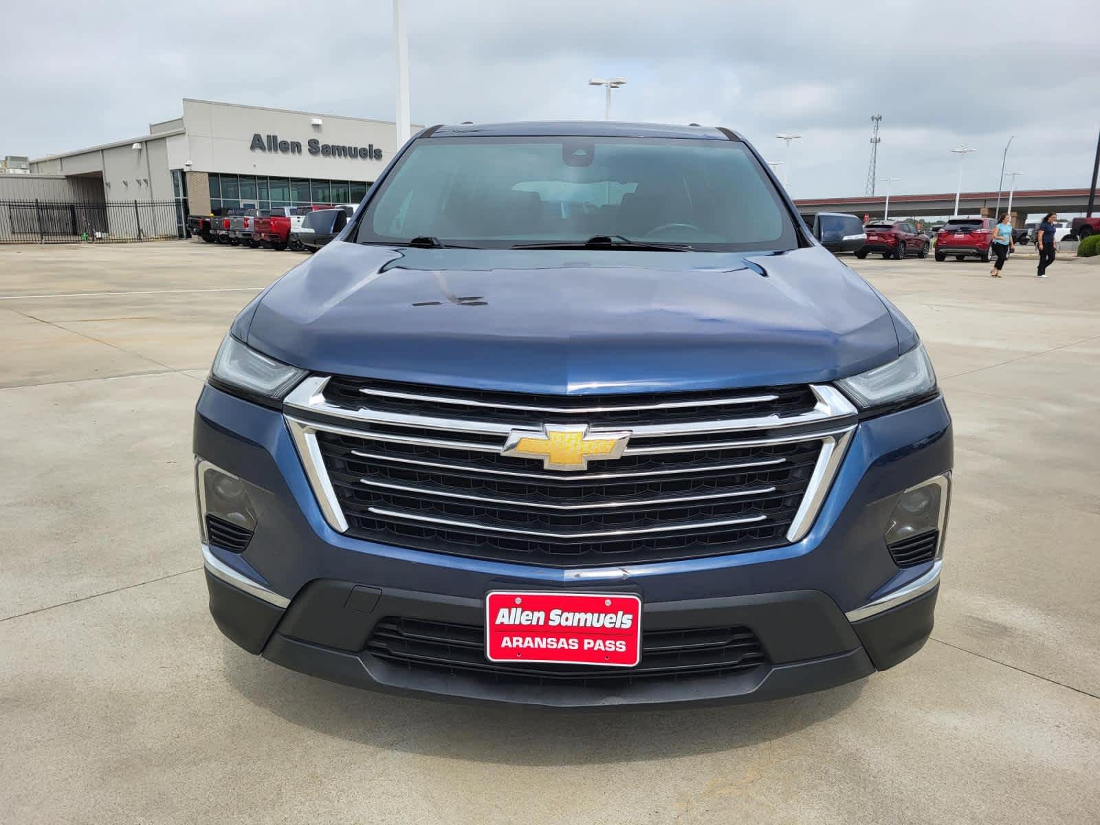 Used 2022 Northsky Blue Metallic Chevrolet LT Cloth image 8