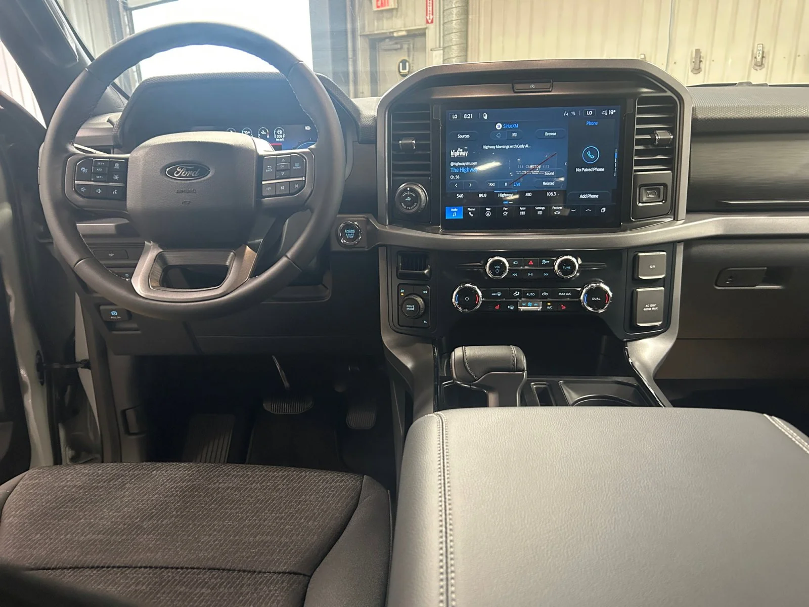 New 2026 Avalanche Ford XLT image 19