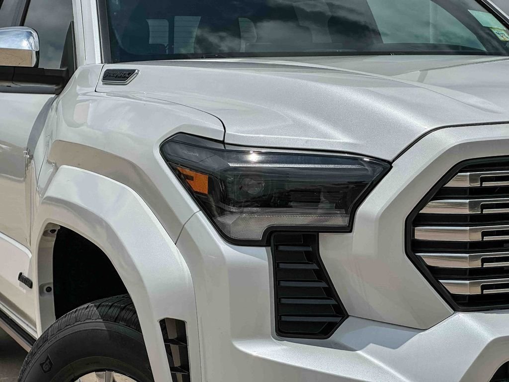 2026 Toyota Tacoma Limited - Photo 3