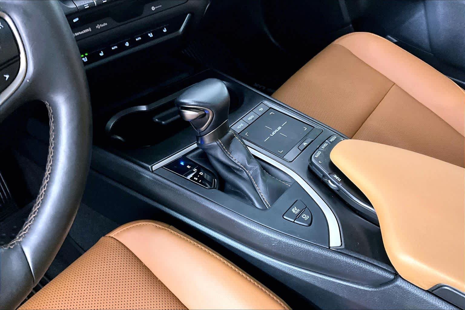 Used 2021 Redline Lexus  image 15