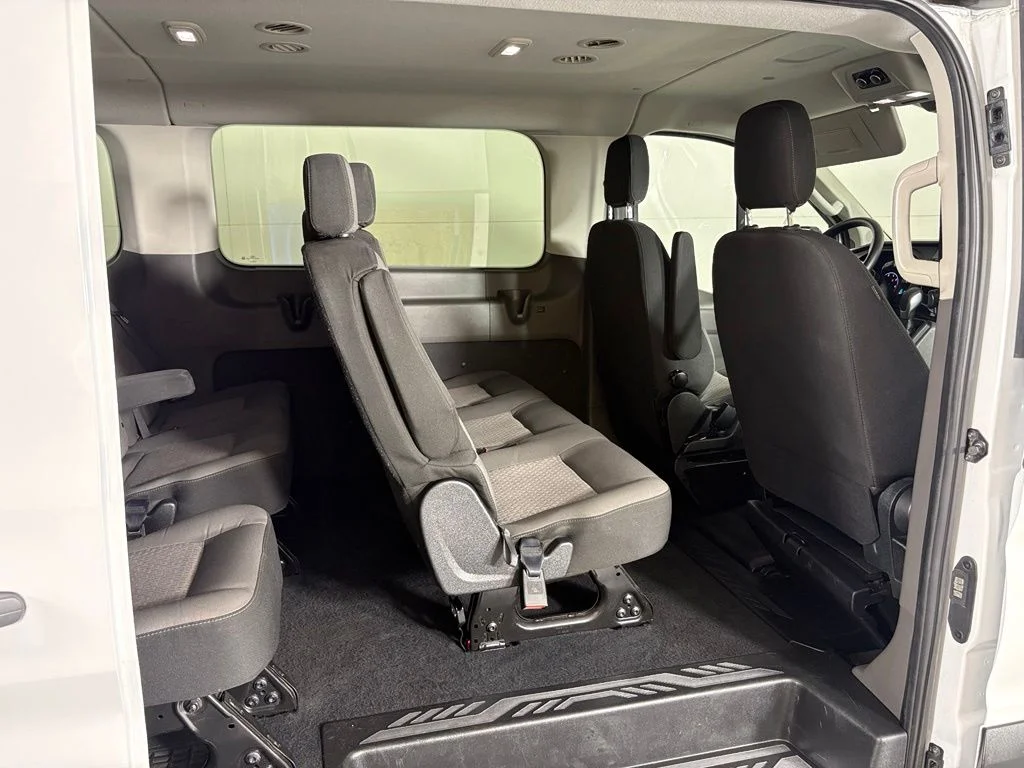 Used 2024 White Ford XLT image 34