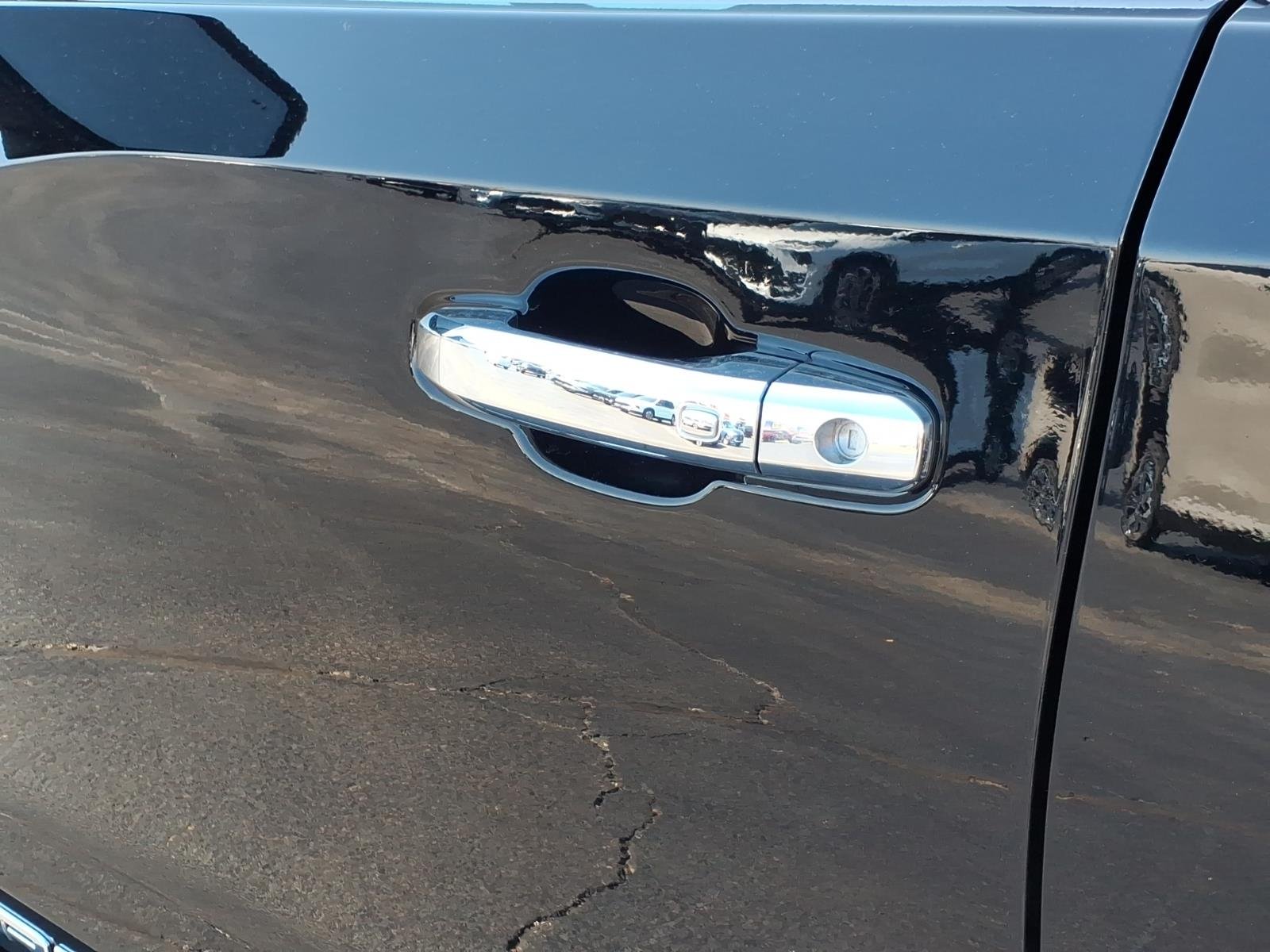 2026 GMC Sierra 1500 SLT - Photo 16