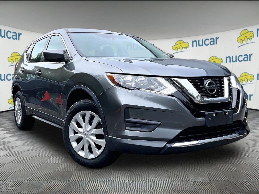 Used 2020 Gray Nissan S image 1