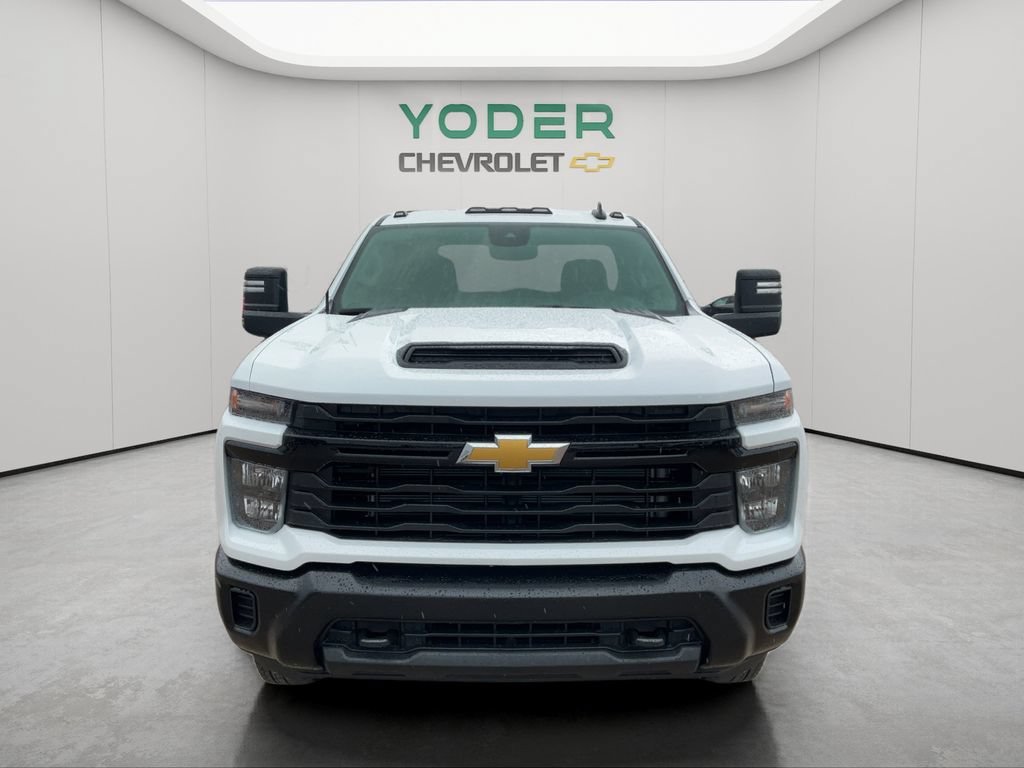 New 2026 Summit White Chevrolet Work Truck image 48