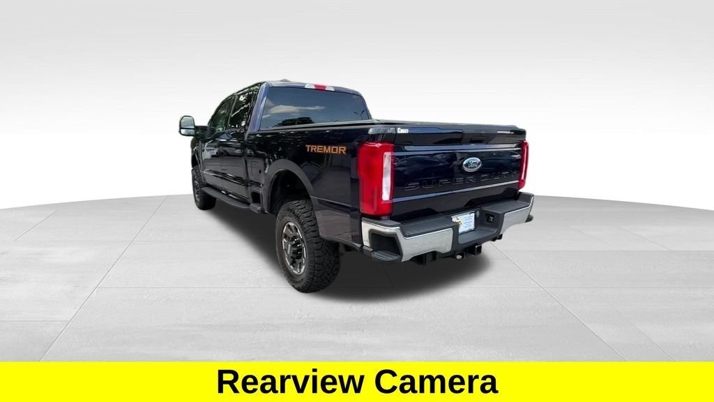 Used 2024 Blue Metallic Ford XLT image 4