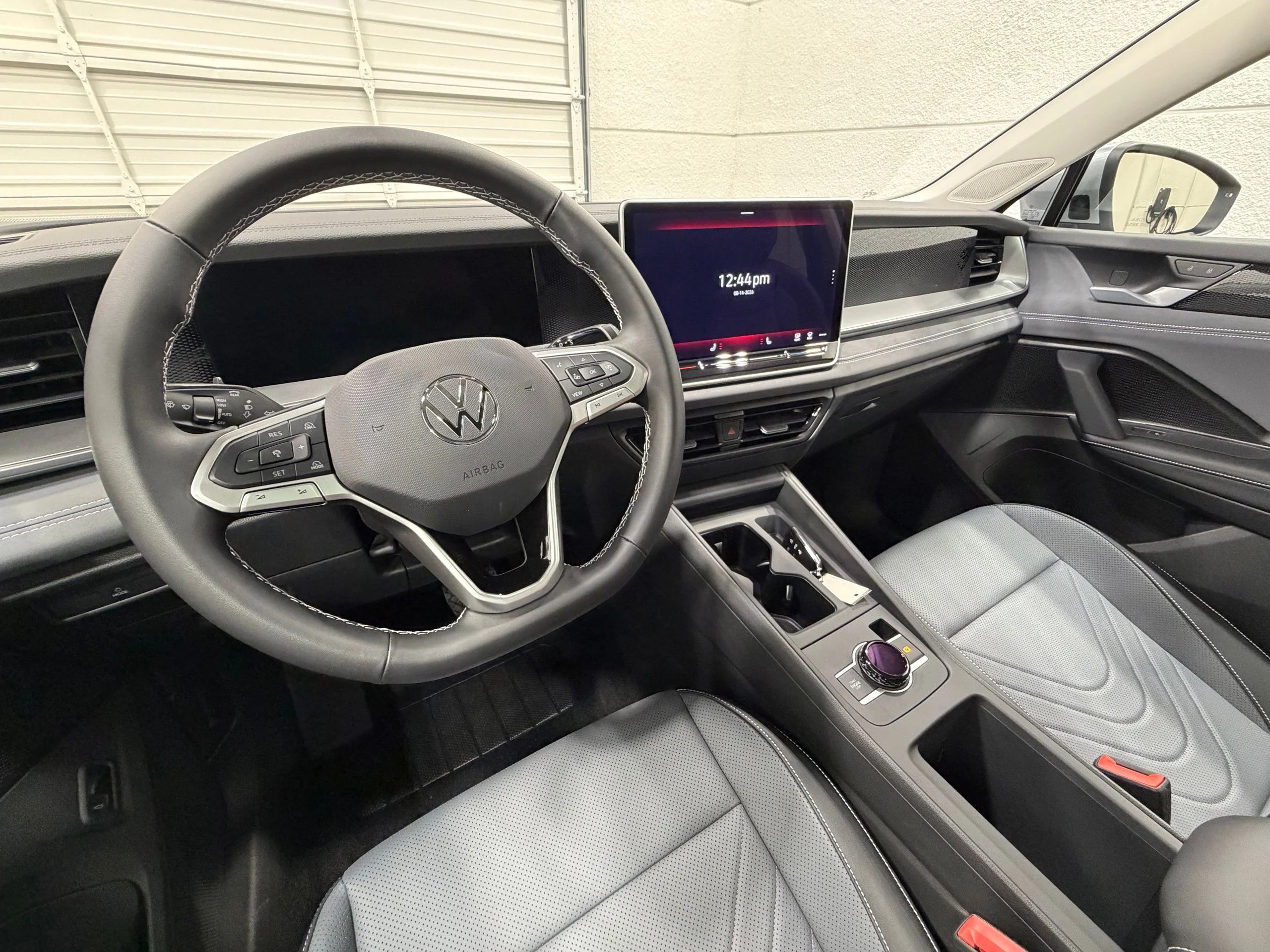 New 2026 Silver Volkswagen SE image 39