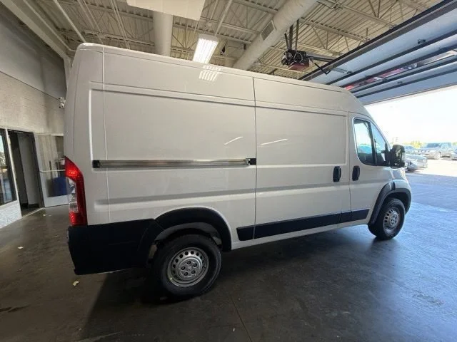New 2027 White Ram High Roof image 9