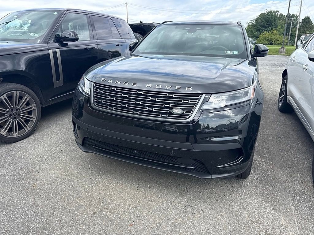 Certified Used 2026 Santorini Black Metallic Land Rover S image 10