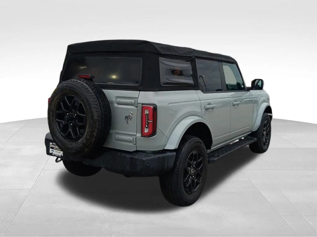 Used 2022 Cactus Gray Ford Outer Banks image 6