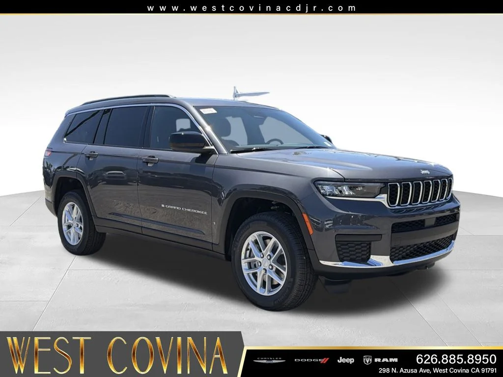 New 2026 Baltic Gray Metallic Clear-Coat Exterior Paint Jeep Laredo image 5