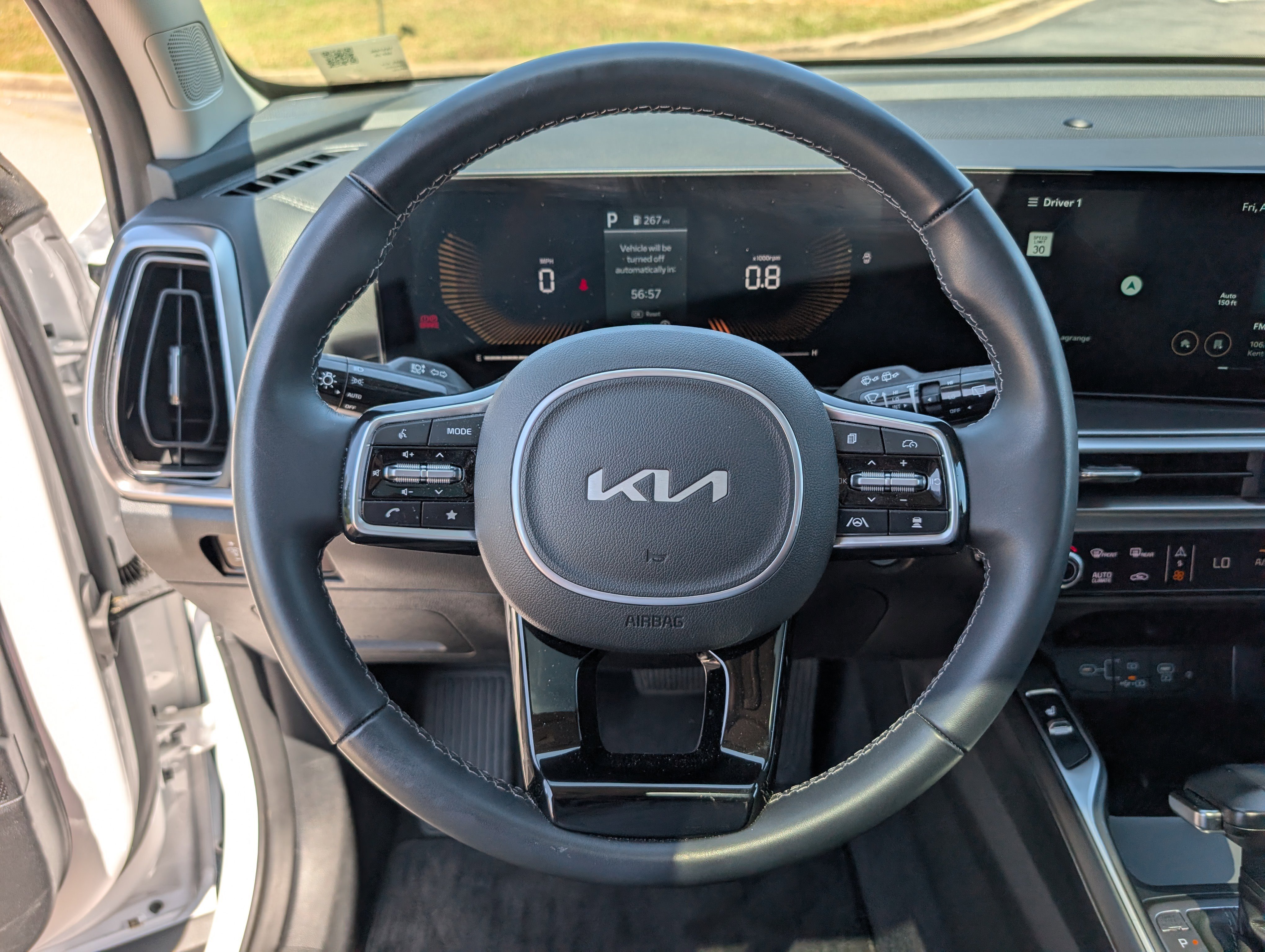 2025 Kia Sorento S - Photo 20